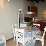 Apartment Refitoleria *
