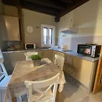 Apartment Refitoleria *