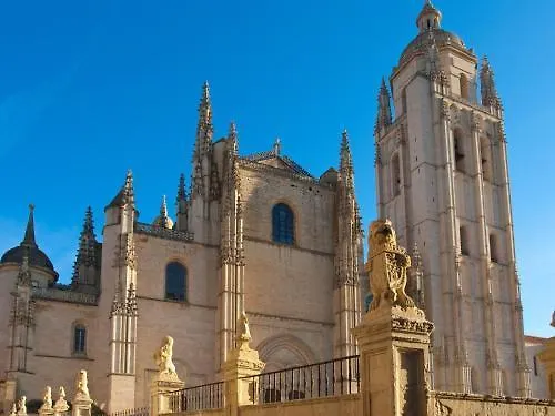 Refitoleria דירה *